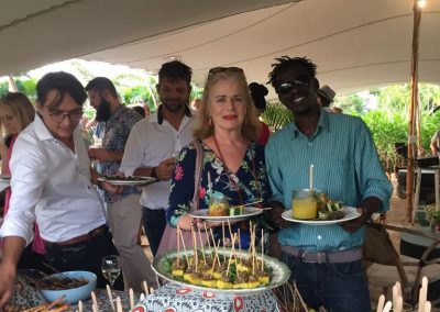 Enjoying a buffet with delicious Tanzanian food was a good opportunity to get to know new people and to do somenetworking